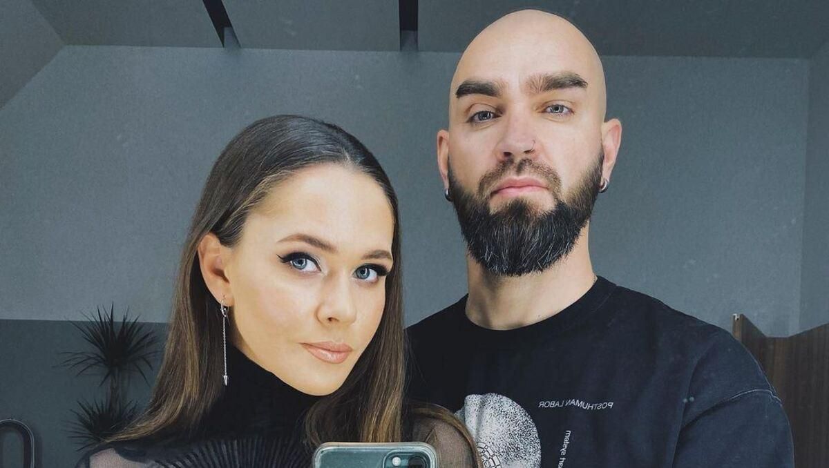 Немного медленный, – почему Юлия Санина ссорится с мужем Немного медленный, – почему Юлия Санина ссорится с мужем