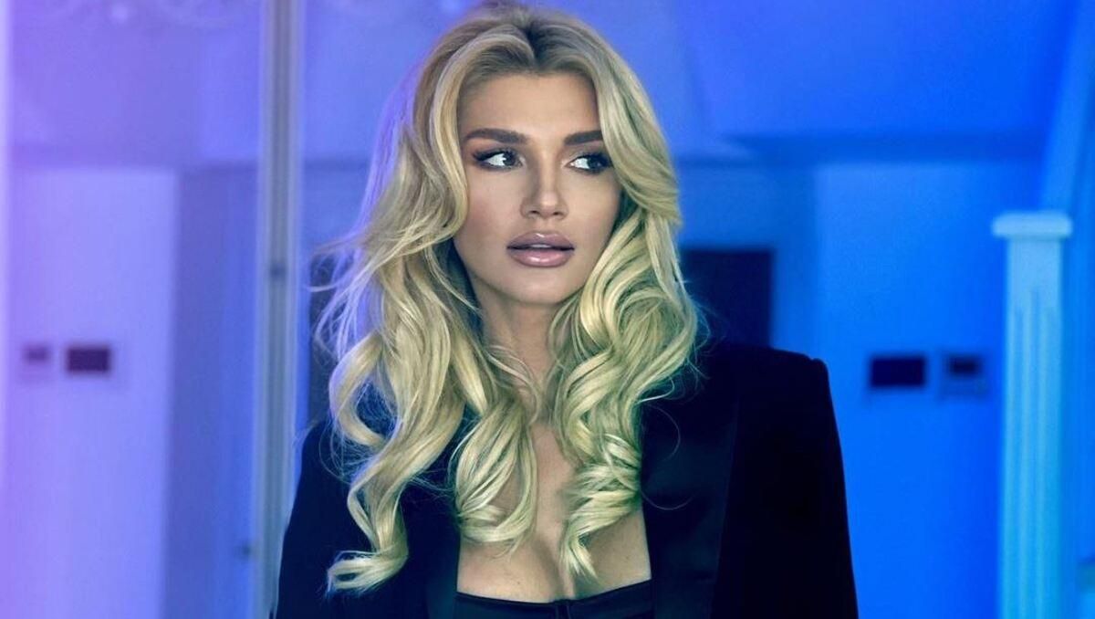 Не пройшла кастинг: яка відома співачка могла стати "Холостячкою" замість Злати Огнєвіч - Новини шоу-бізнесу - Showbiz Не пройшла кастинг: яка відома співачка могла стати "Холостячкою" замість Злати Огнєвіч - Новини шоу-бізнесу - Showbiz