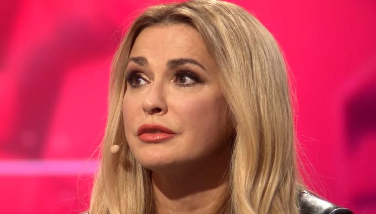 "Оля, не вмешивайся": Сумская о том, как реагировала на издевательства над младшей дочерью "Оля, не вмешивайся": Сумская о том, как реагировала на издевательства над младшей дочерью