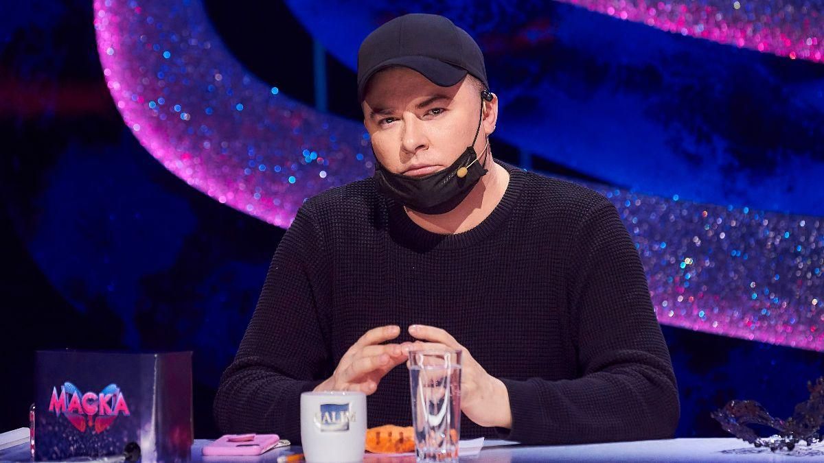 Накрив стіл і поголився: як Андрій Данилко сам зустрічав Новий рік - Новини шоу-бізнесу - Showbiz Накрив стіл і поголився: як Андрій Данилко сам зустрічав Новий рік - Новини шоу-бізнесу - Showbiz