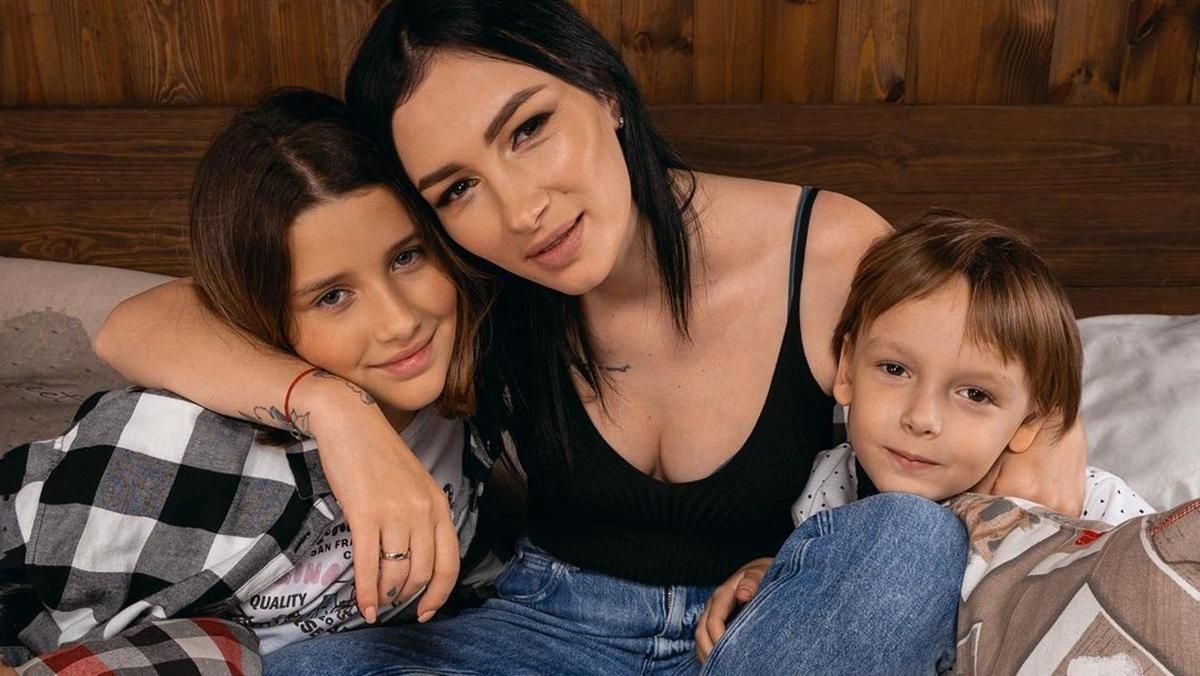 Анастасия Приходько призналась, какие дорогие подарки готовит детям на Новый год Анастасия Приходько призналась, какие дорогие подарки готовит детям на Новый год