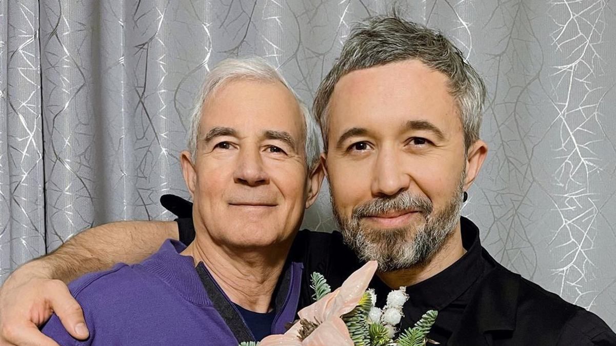 "Дуже схожі": Сергій Бабкін розчулив рідкісним фото з батьком - Новини шоу-бізнесу - Showbiz "Дуже схожі": Сергій Бабкін розчулив рідкісним фото з батьком - Новини шоу-бізнесу - Showbiz