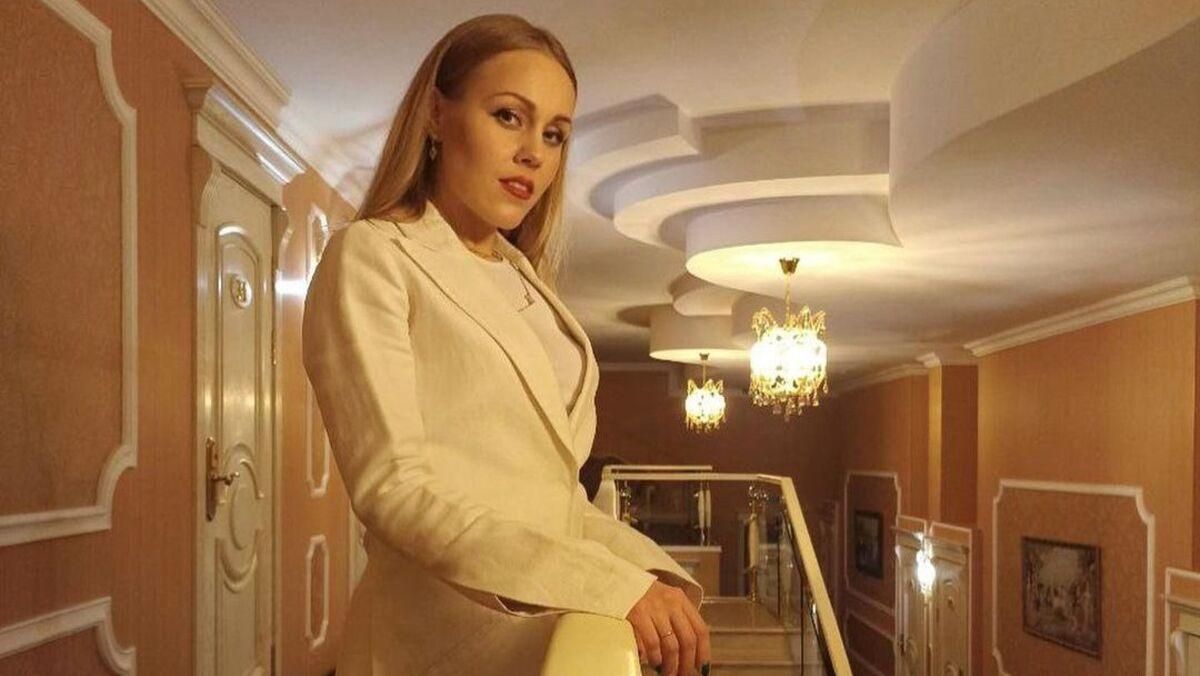 У молочному костюмі: Alyosha приїхала до Запоріжжя й захопила мережу вишуканим образом - Новини шоу-бізнесу - Showbiz У молочному костюмі: Alyosha приїхала до Запоріжжя й захопила мережу вишуканим образом - Новини шоу-бізнесу - Showbiz