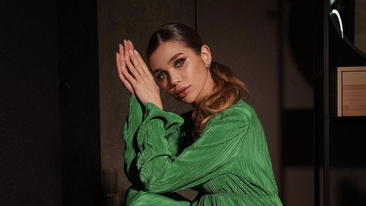 Разведенная Саша Бо наконец-то показала нового парня, с которым очень похожа Разведенная Саша Бо наконец-то показала нового парня, с которым очень похожа