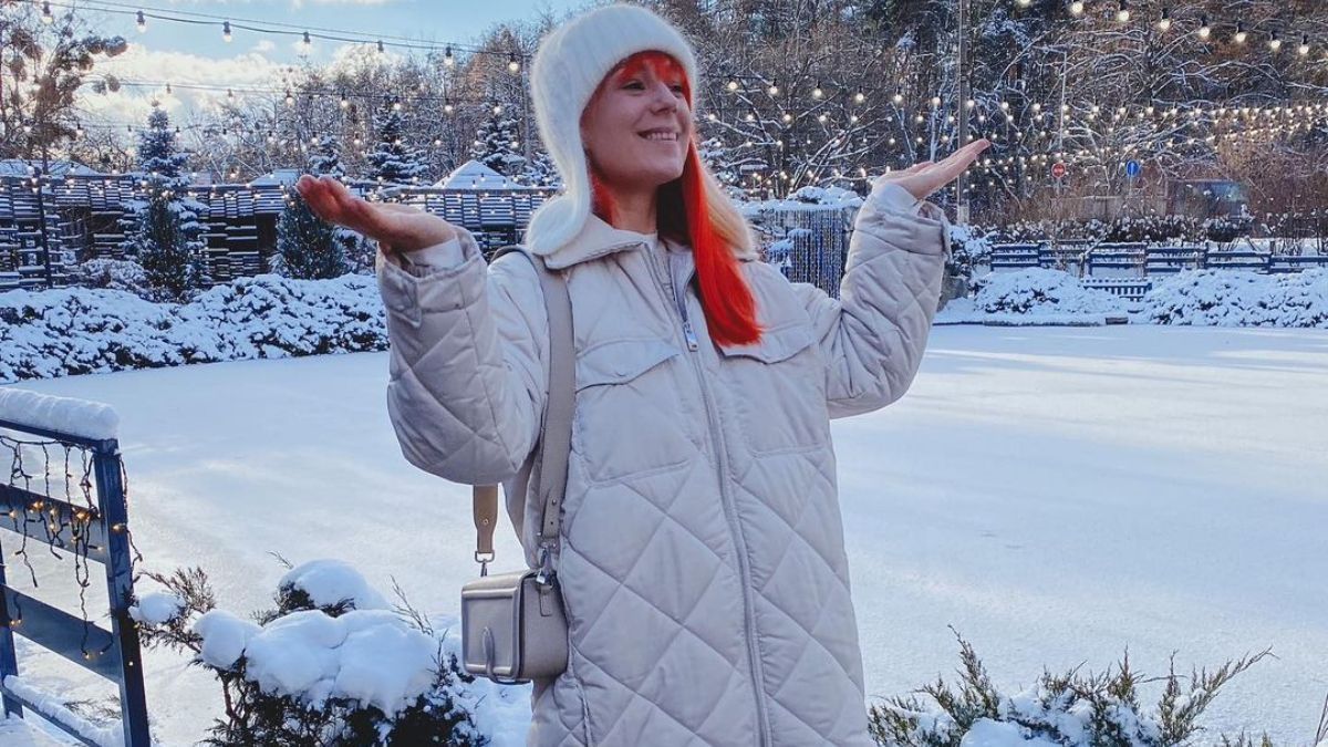 Світлана Тарабарова похизувалася затишним зимовим образом: фото співачки - Showbiz
