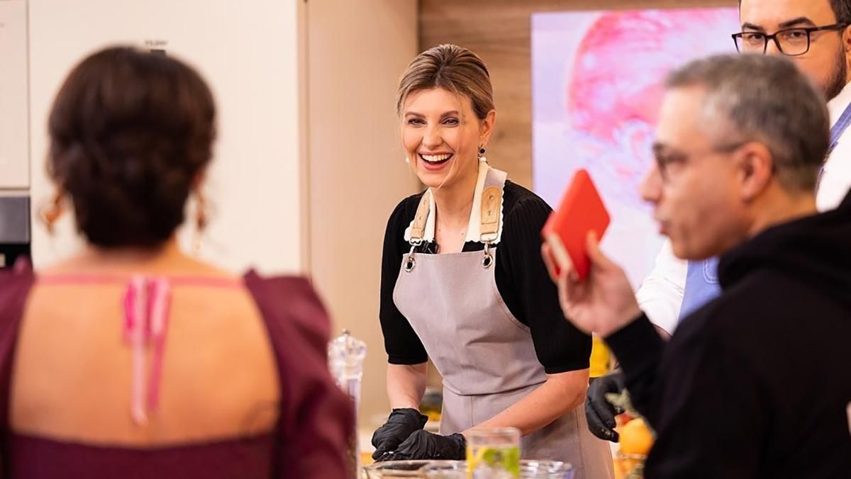 "На какой базар вы с Тищенко ходите": над Зеленской смеются из-за скумбрии по 8 гривен "На какой базар вы с Тищенко ходите": над Зеленской смеются из-за скумбрии по 8 гривен