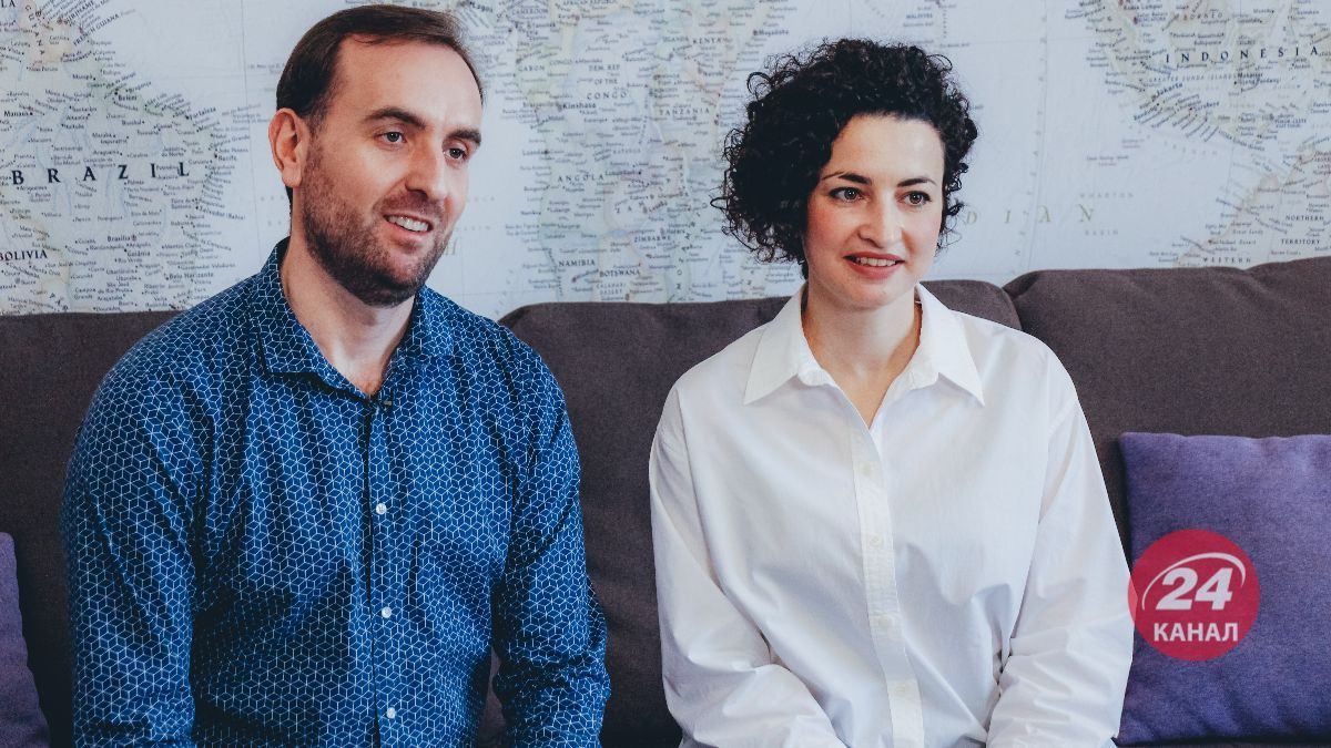 Общаемся без слов, – Александр Божик рассказал о работе в дуэте с женой Общаемся без слов, – Александр Божик рассказал о работе в дуэте с женой