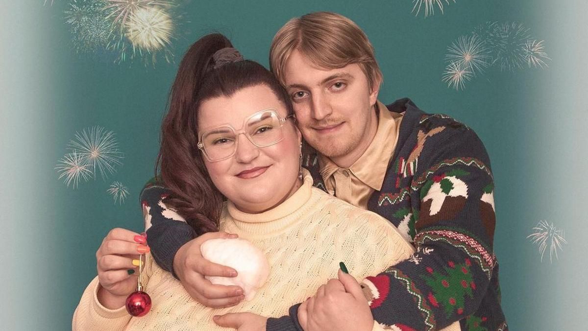 Феєрверки та шаурма з рибою: як Alyona Alyona відсвяткувала Новий рік у Стамбулі - Новини шоу-бізнесу - Showbiz Феєрверки та шаурма з рибою: як Alyona Alyona відсвяткувала Новий рік у Стамбулі - Новини шоу-бізнесу - Showbiz