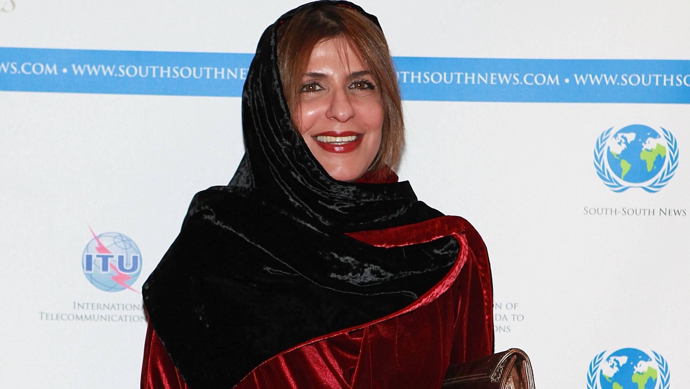 Саудівську принцесу та її доньку звільнили після 3 років ув'язнення - Новини шоу-бізнесу - Showbiz Саудівську принцесу та її доньку звільнили після 3 років ув'язнення - Новини шоу-бізнесу - Showbiz