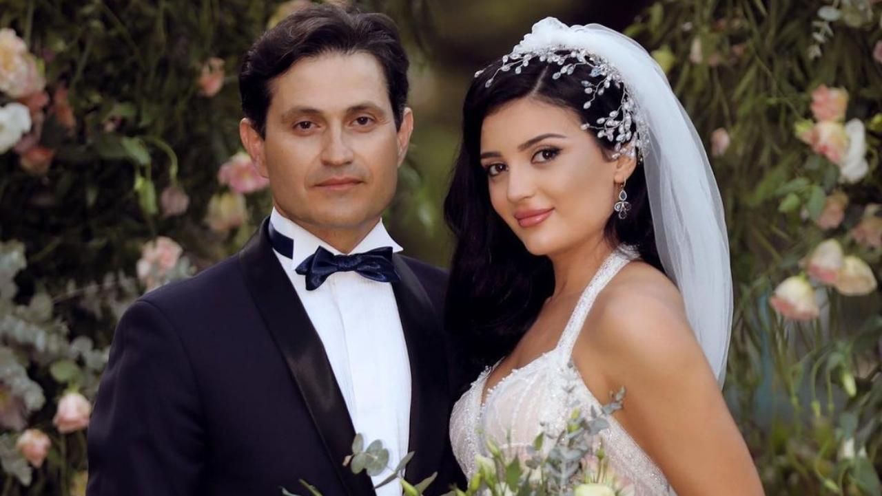 Як з обкладинки: Ахтем Сеітаблаєв показав чуттєві весільні знімки старшої доньки Назли - Новини шоу-бізнесу - Showbiz Як з обкладинки: Ахтем Сеітаблаєв показав чуттєві весільні знімки старшої доньки Назли - Новини шоу-бізнесу - Showbiz