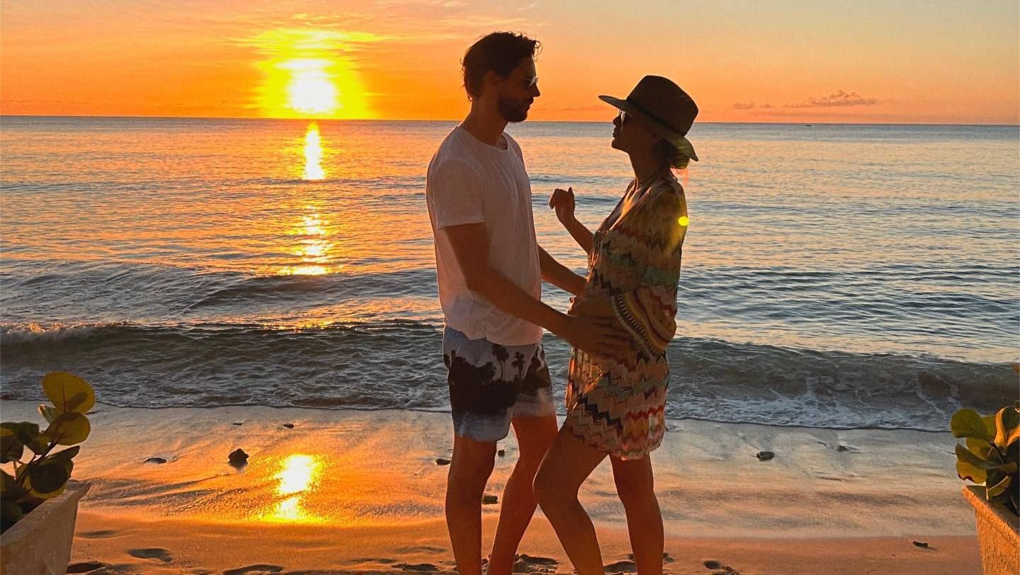 "Мисс Украина Вселенная-2011" Олеся Стефанко беременна во второй раз: волшебные кадры "Мисс Украина Вселенная-2011" Олеся Стефанко беременна во второй раз: волшебные кадры