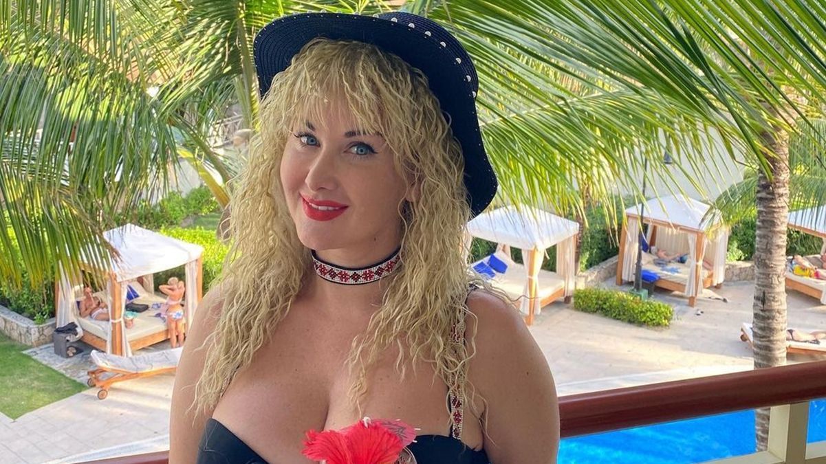 Катерина Бужинська защедрувала в Домінікані: атмосферне відео - Новини шоу-бізнесу - Showbiz Катерина Бужинська защедрувала в Домінікані: атмосферне відео - Новини шоу-бізнесу - Showbiz