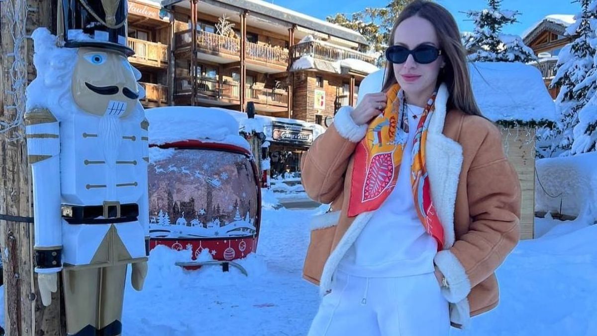 У білосніжному костюмі: дружина Володимира Остапчука відпочиває в Куршавелі - Showbiz У білосніжному костюмі: дружина Володимира Остапчука відпочиває в Куршавелі - Showbiz