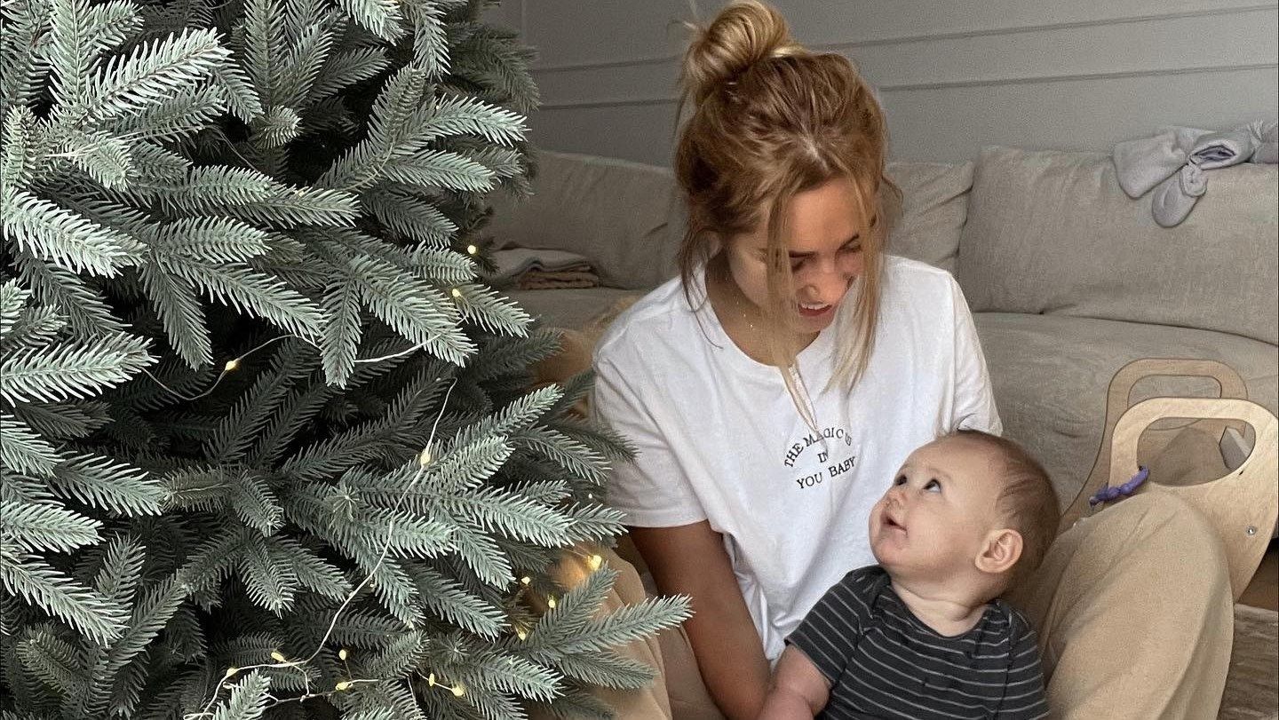 Человек-праздник, – Даша Квиткова показала трогательные фото с сыном - Новости шоу бизнеса - Showbiz Человек-праздник, – Даша Квиткова показала трогательные фото с сыном - Новости шоу бизнеса - Showbiz