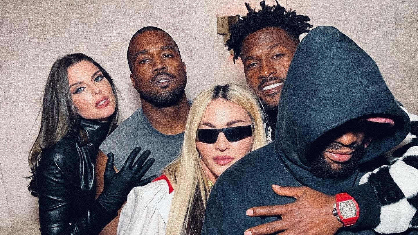 Мадонна повечеряла з Каньє Вестом та його новою обраницею: рідкісні фото зірок - Новини шоу-бізнесу - Showbiz Мадонна повечеряла з Каньє Вестом та його новою обраницею: рідкісні фото зірок - Новини шоу-бізнесу - Showbiz