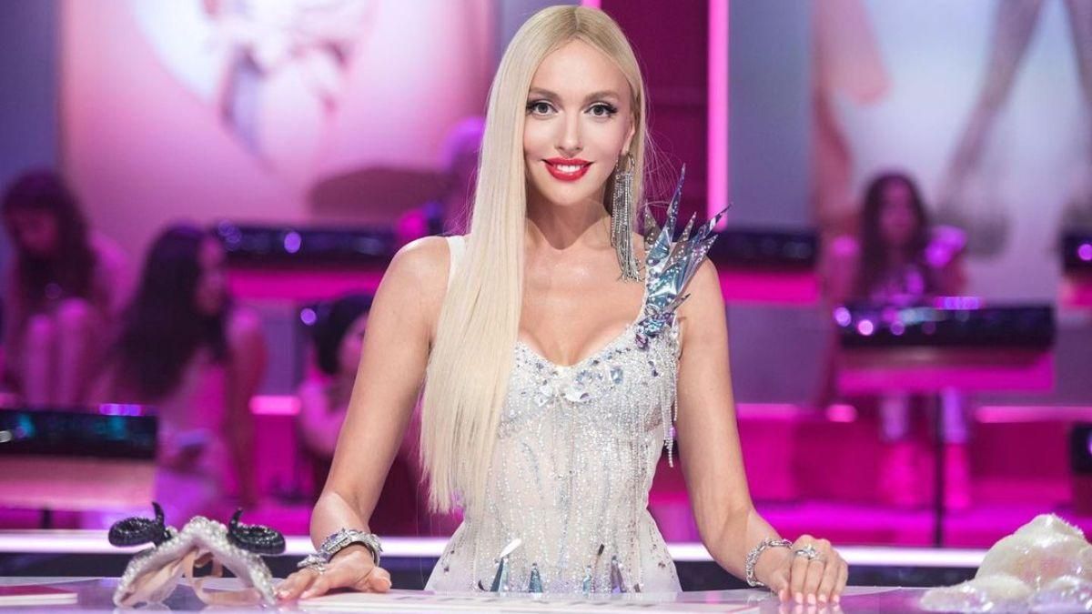 Кар'єра моделі та булінг у школі: цікаві факти про Олю Полякову в її день народження - Новини шоу-бізнесу - Showbiz Кар'єра моделі та булінг у школі: цікаві факти про Олю Полякову в її день народження - Новини шоу-бізнесу - Showbiz