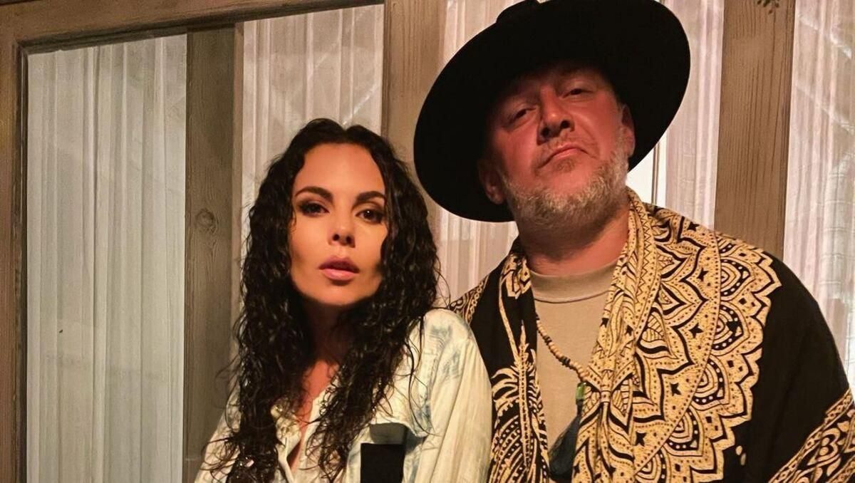 У стильных нарядах: Настя Каменских и Потап очаровали новыми фото из Мексики У стильных нарядах: Настя Каменских и Потап очаровали новыми фото из Мексики