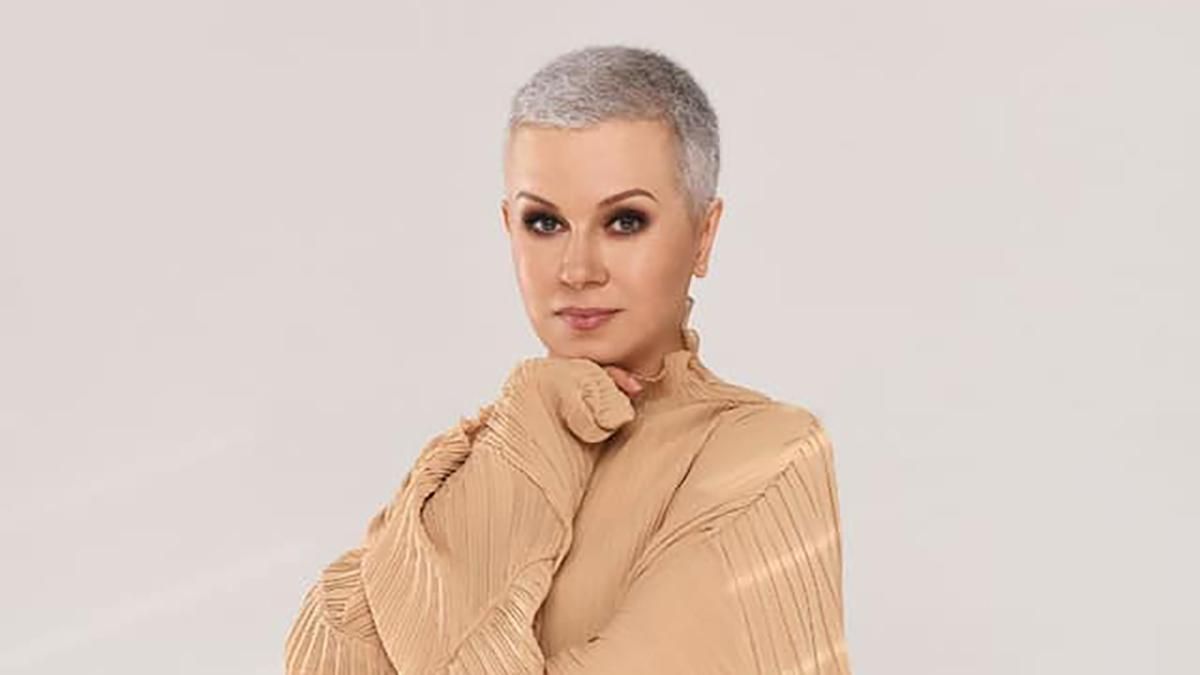 Алла Мазур поскаржилась, що в аеропорту Борисполя "маринують пасажирів" - Новини Києва - Showbiz Алла Мазур поскаржилась, що в аеропорту Борисполя "маринують пасажирів" - Новини Києва - Showbiz