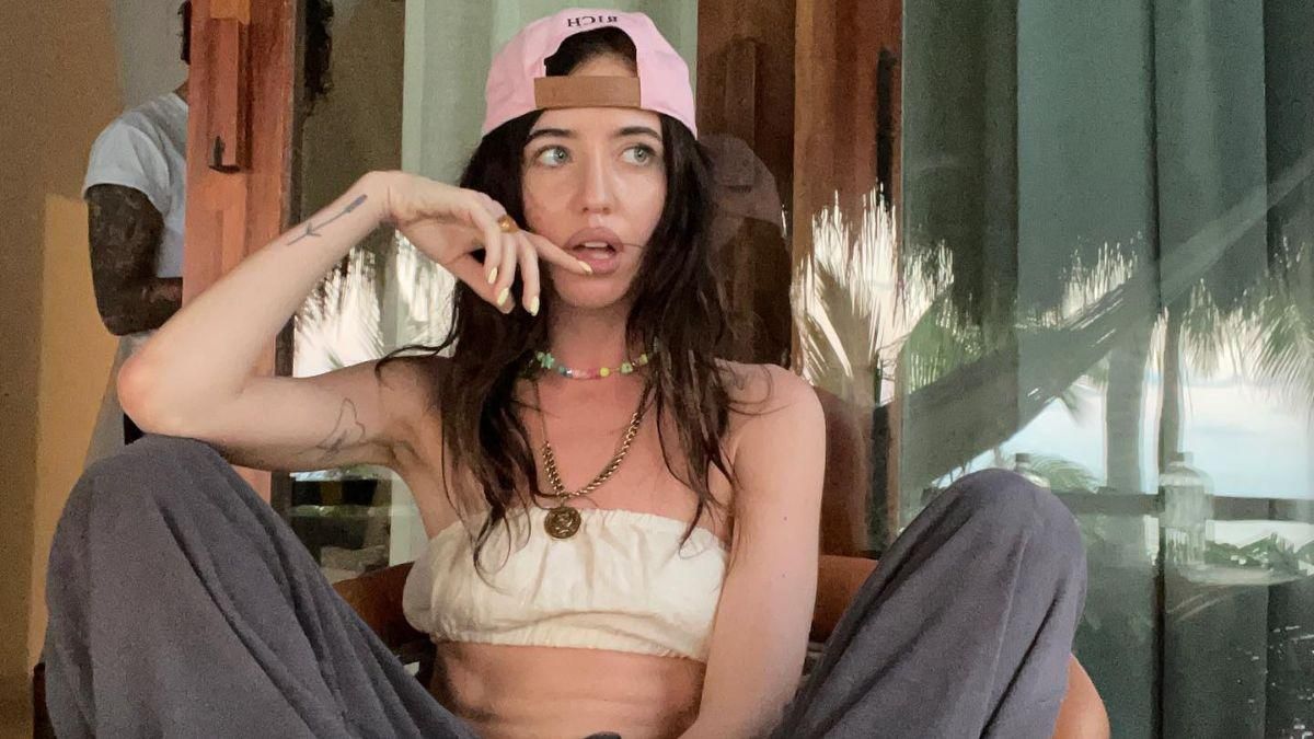 Надя Дорофєєва в Мексиці позувала в топі та штанах: фото з зіркової відпустки - Showbiz Надя Дорофєєва в Мексиці позувала в топі та штанах: фото з зіркової відпустки - Showbiz