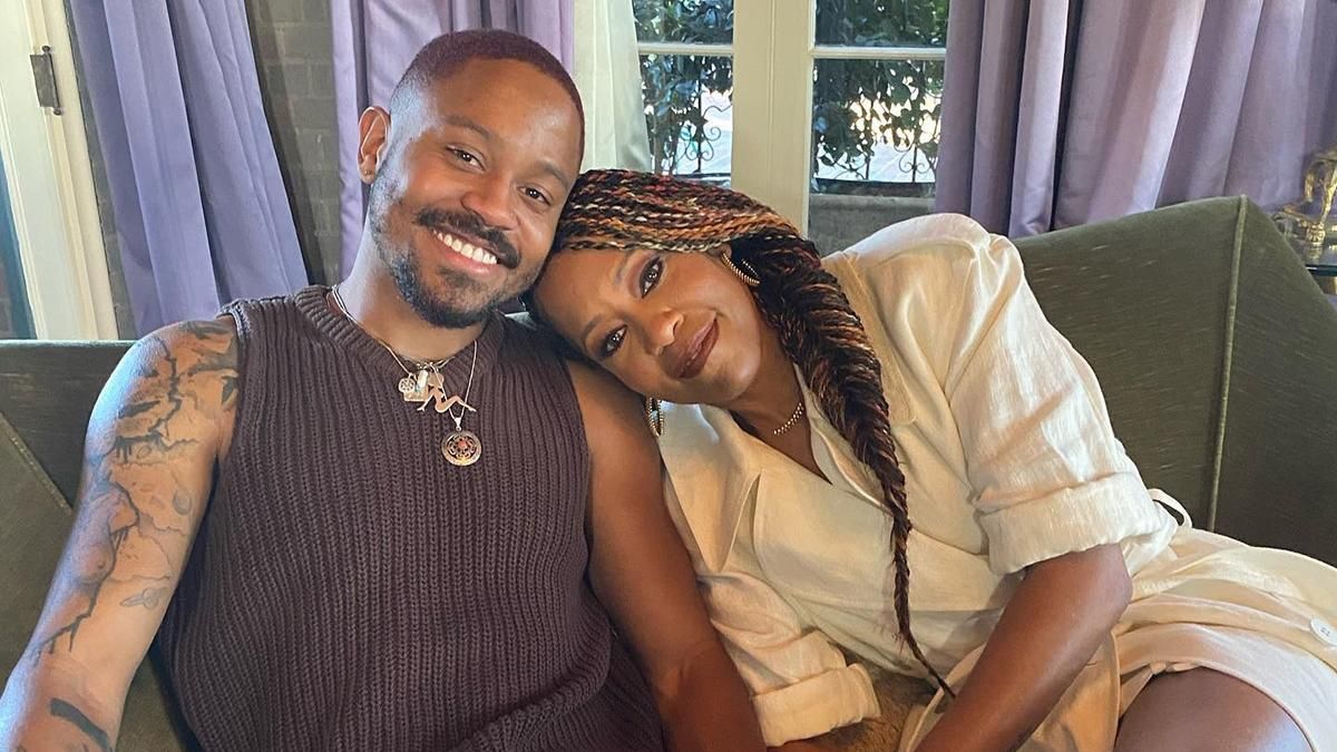 Единственный сын Реджины Кинг покончил с собой в 26 лет Единственный сын Реджины Кинг покончил с собой в 26 лет