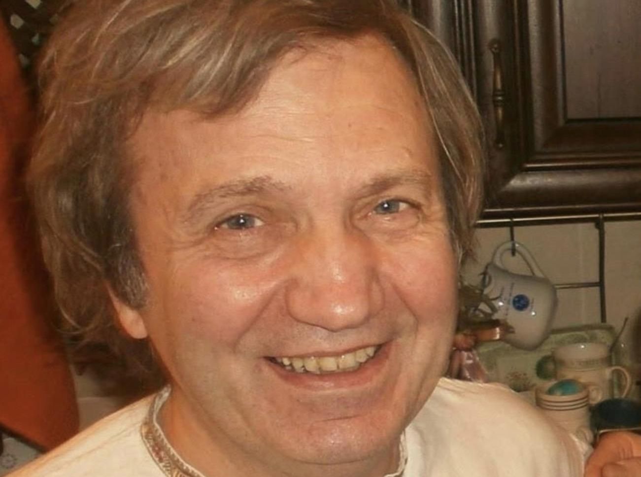 Умер Тарас Мельник — отец легендарного фестиваля "Червона рута" Умер Тарас Мельник — отец легендарного фестиваля "Червона рута"