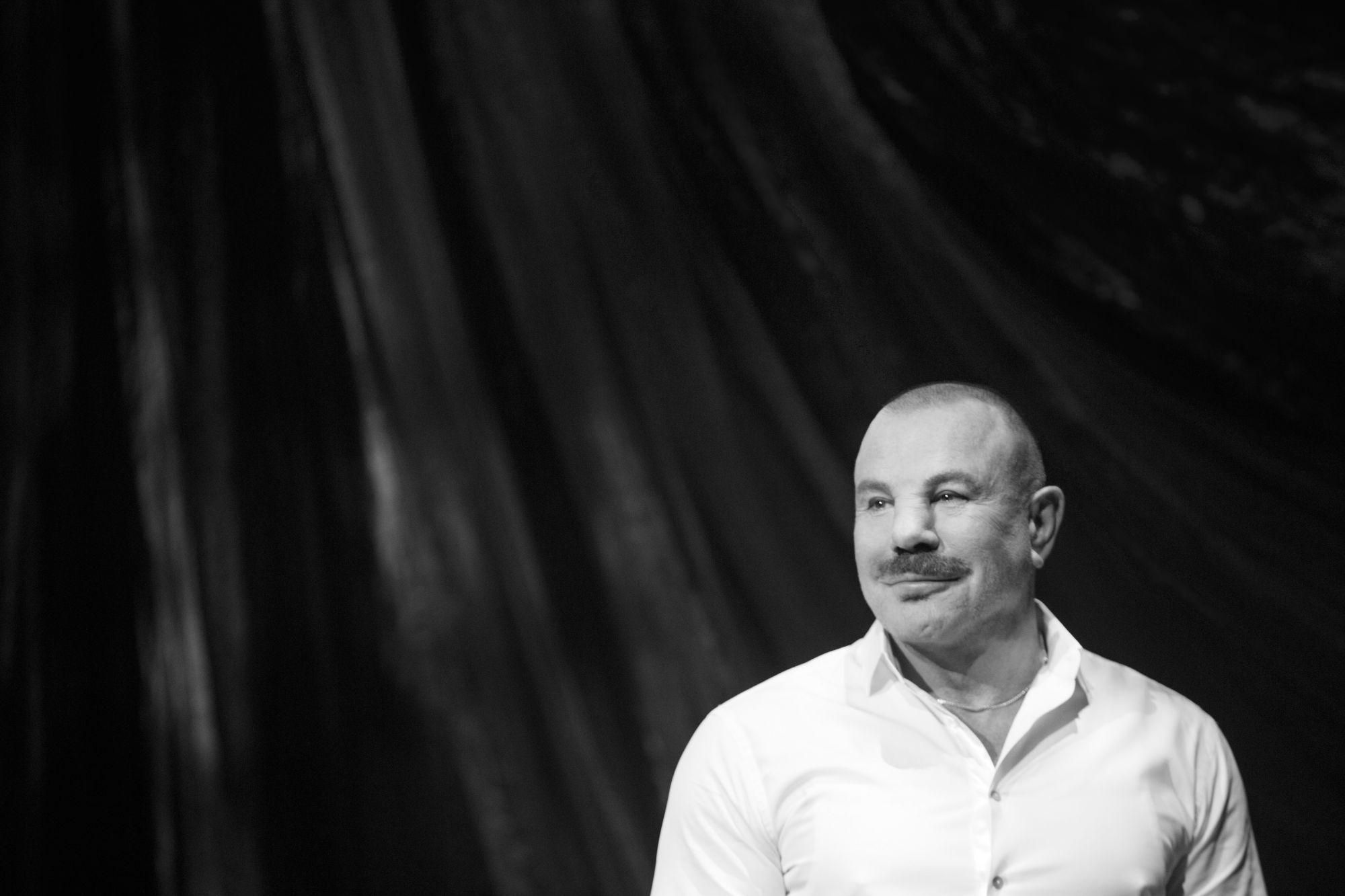 Умер Тьерри Мюглер: биография легендарного дизайнера Умер Тьерри Мюглер: биография легендарного дизайнера