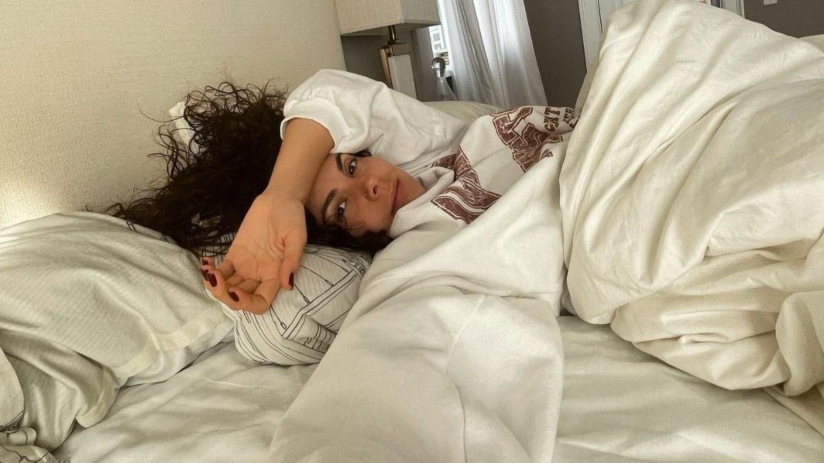 После отпуска в Мексике: Настя Каменских показала уютный домашний образ После отпуска в Мексике: Настя Каменских показала уютный домашний образ