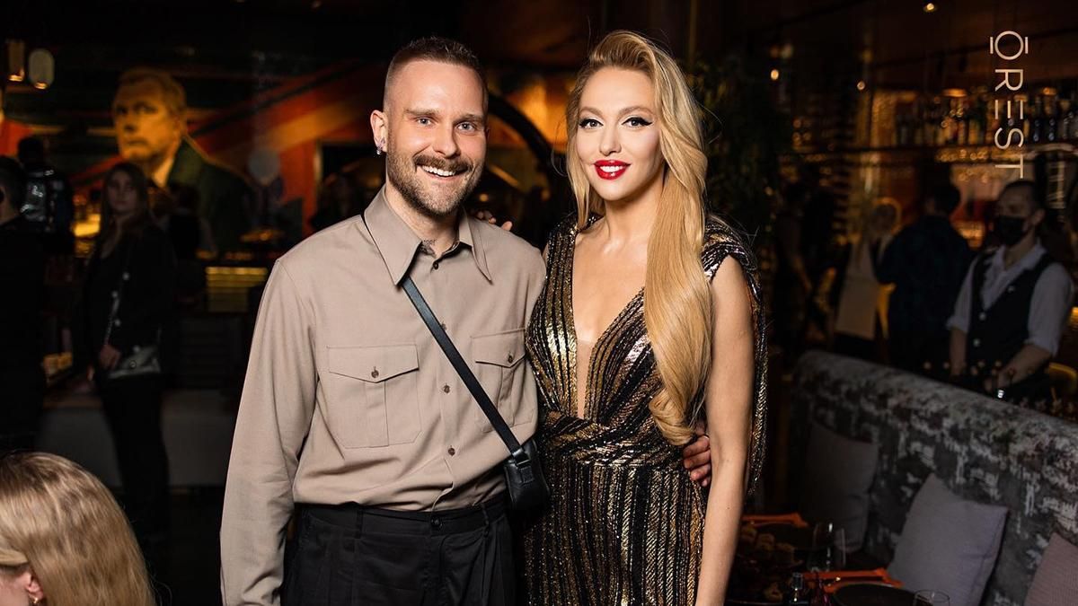 Продюсер "Голоса страны" Завадюк объяснил, почему Оля Полякова стала тренером после Кароль Продюсер "Голоса страны" Завадюк объяснил, почему Оля Полякова стала тренером после Кароль