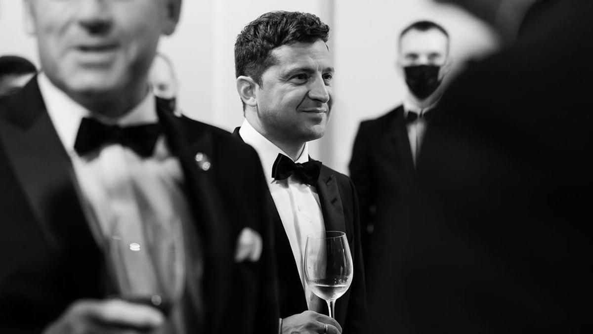 С днем рождения, любимый, – Елена Зеленская трогательно поздравила мужа с 44-летием С днем рождения, любимый, – Елена Зеленская трогательно поздравила мужа с 44-летием