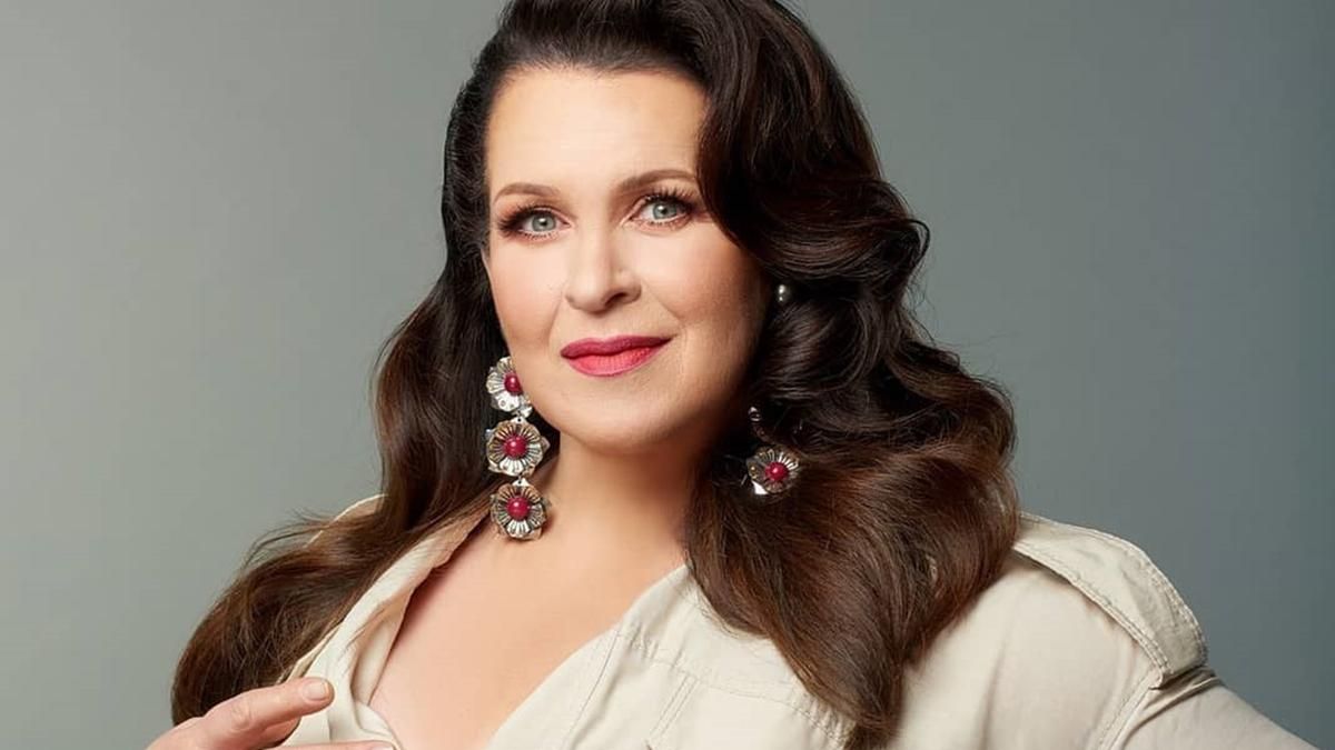 Руслана Писанка знепритомніла на сцені в театрі: несподіване відео - Новини шоу-бізнесу - Showbiz Руслана Писанка знепритомніла на сцені в театрі: несподіване відео - Новини шоу-бізнесу - Showbiz