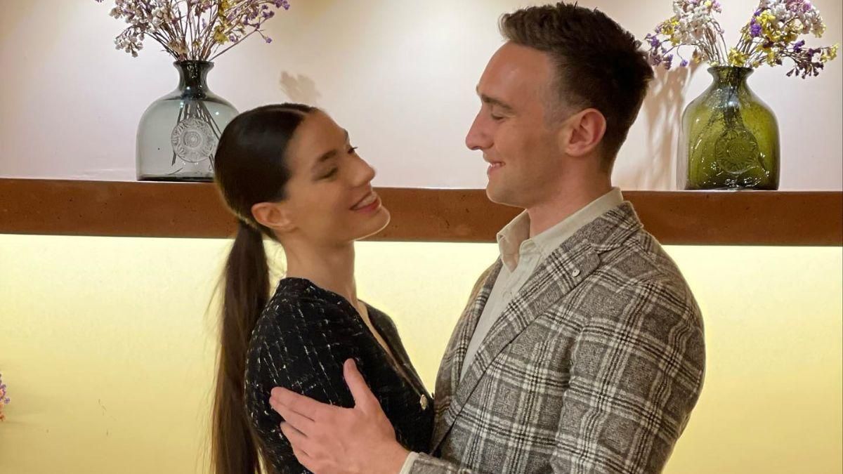 В черном мини-платье: любимая Иракли Макацария показала образ с семейного празднования В черном мини-платье: любимая Иракли Макацария показала образ с семейного празднования