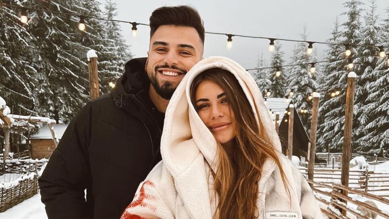 Блогер София Стужук призналась, что ее роман с Пустовитом был фейковым Блогер София Стужук призналась, что ее роман с Пустовитом был фейковым