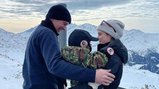 Принцеса Євгенія зворушливо привітала сина з першим днем народження: сімейне фото в горах