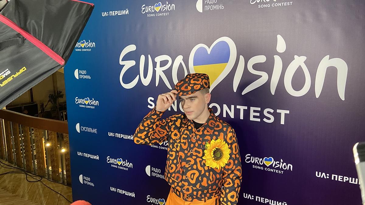 Wellboy пояснив, чому Тіна Кароль давала йому гроші на кліп "Гуси" - Новини шоу-бізнесу - Showbiz Wellboy пояснив, чому Тіна Кароль давала йому гроші на кліп "Гуси" - Новини шоу-бізнесу - Showbiz