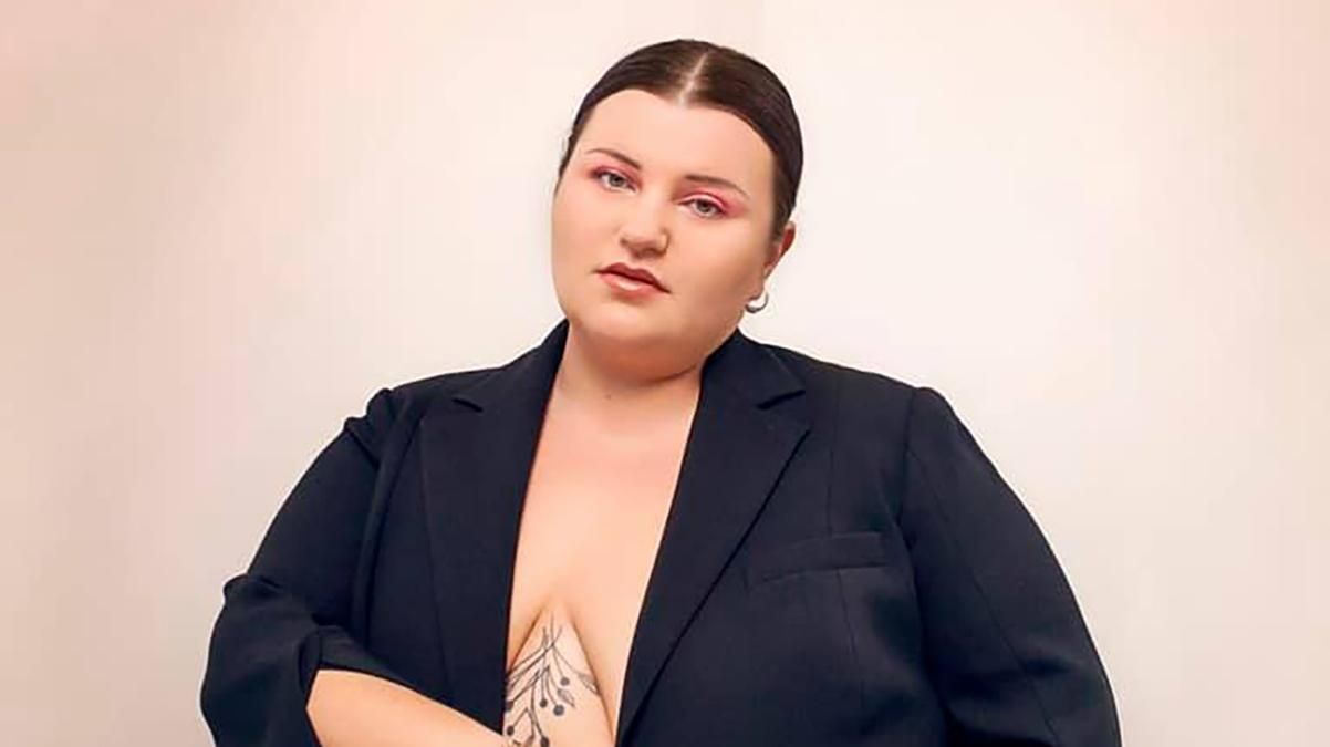 Не пережили свой первый год, – Alyona Alyona разошлась с парнем-блогером Не пережили свой первый год, – Alyona Alyona разошлась с парнем-блогером