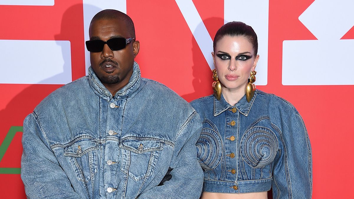 Каньє Вест розійшовся з Джулією Фокс, з якою крутив роман після Кім Кардашян - Новини шоу-бізнесу - Showbiz Каньє Вест розійшовся з Джулією Фокс, з якою крутив роман після Кім Кардашян - Новини шоу-бізнесу - Showbiz