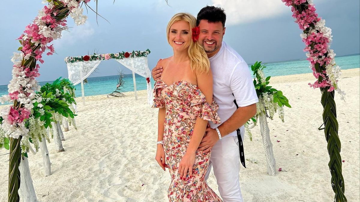 На Мальдівах у квітковій сукні: ефектні кадри Ірини Федишин з відпустки - Showbiz На Мальдівах у квітковій сукні: ефектні кадри Ірини Федишин з відпустки - Showbiz