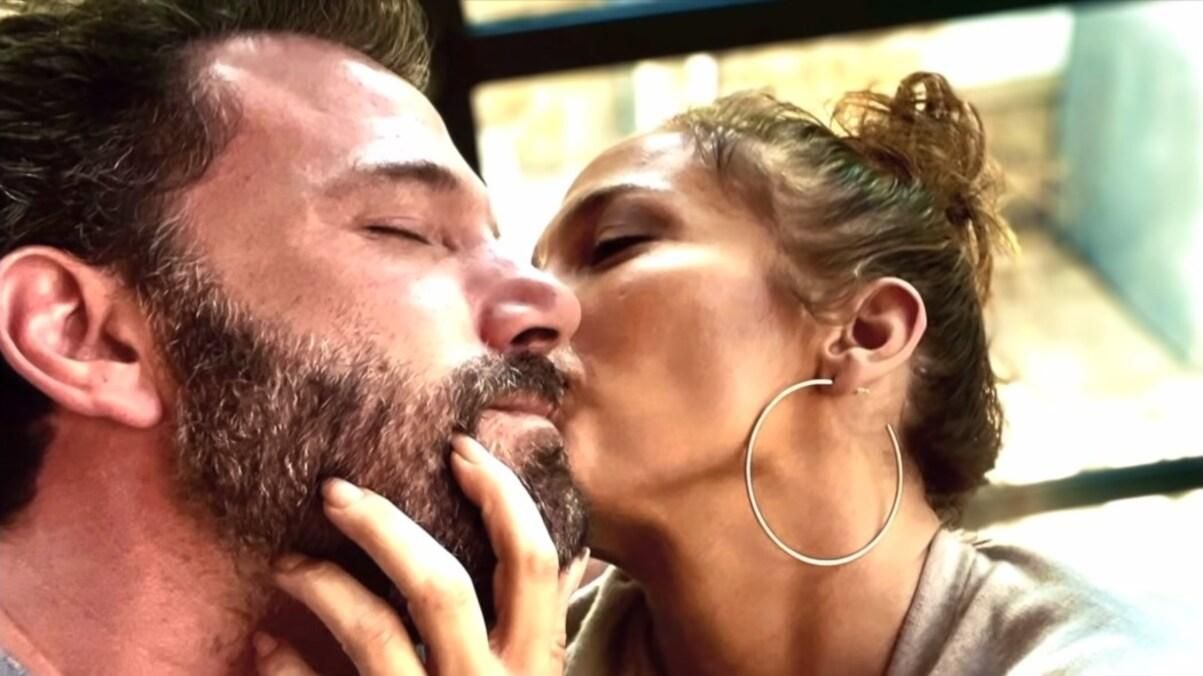 "Розтопило моє серце: який сюрприз Бен Аффлек зробив Джей Ло у День святого Валентина - Новини шоу-бізнесу - Showbiz "Розтопило моє серце: який сюрприз Бен Аффлек зробив Джей Ло у День святого Валентина - Новини шоу-бізнесу - Showbiz