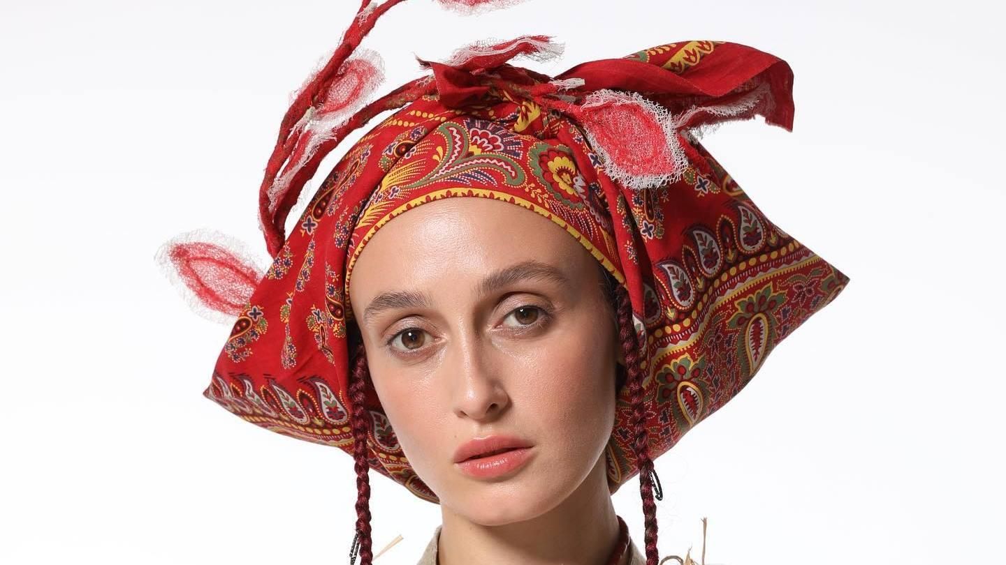 Прикордонники не видавали Alina Pash довідку про законний в'їзд до Криму - Новини шоу-бізнесу - Showbiz Прикордонники не видавали Alina Pash довідку про законний в'їзд до Криму - Новини шоу-бізнесу - Showbiz