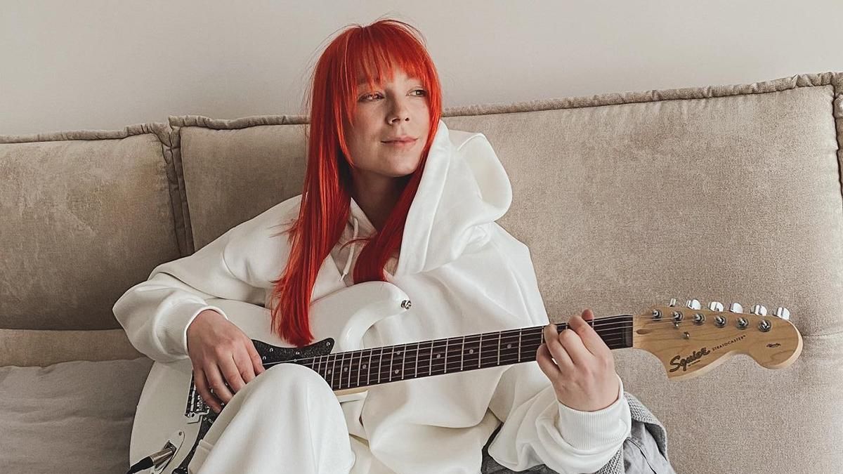 "Пока мир сходит с ума – люби": в День единения Тарабарова тронула песней "Заспокой мене" "Пока мир сходит с ума – люби": в День единения Тарабарова тронула песней "Заспокой мене"