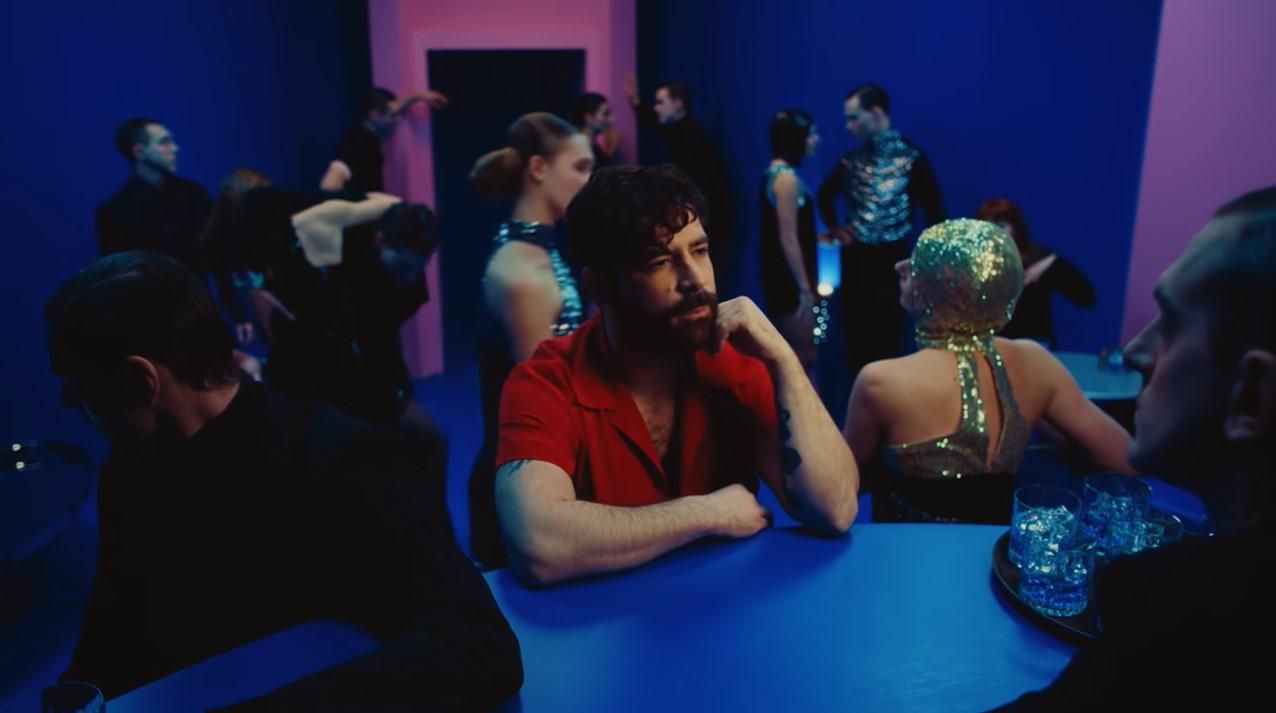 Номинантка Грэмми Таня Муиньо сняла клип для британцев из Foals: яркое видео из Киева Номинантка Грэмми Таня Муиньо сняла клип для британцев из Foals: яркое видео из Киева