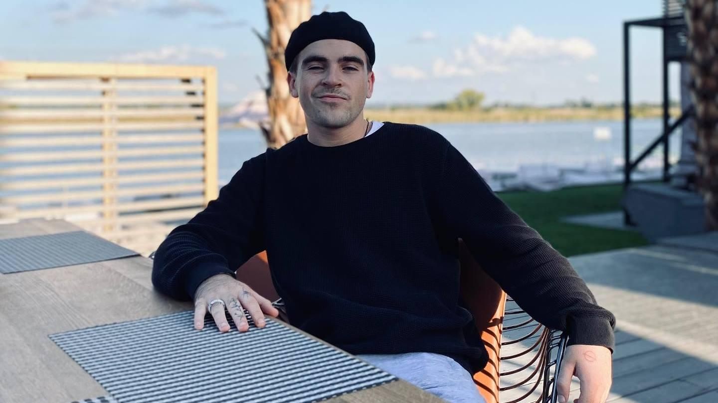 Все відбувається само собою, – Wellboy про стосунки з дівчатами та життя з мамою - Новини шоу-бізнесу - Showbiz Все відбувається само собою, – Wellboy про стосунки з дівчатами та життя з мамою - Новини шоу-бізнесу - Showbiz