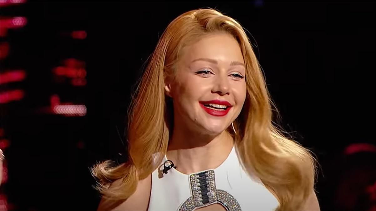 Тіна Кароль несподівано заспівала на сцені "Голосу" та зізналась, за кого з тренерів вболіває - Новини шоу-бізнесу - Showbiz Тіна Кароль несподівано заспівала на сцені "Голосу" та зізналась, за кого з тренерів вболіває - Новини шоу-бізнесу - Showbiz