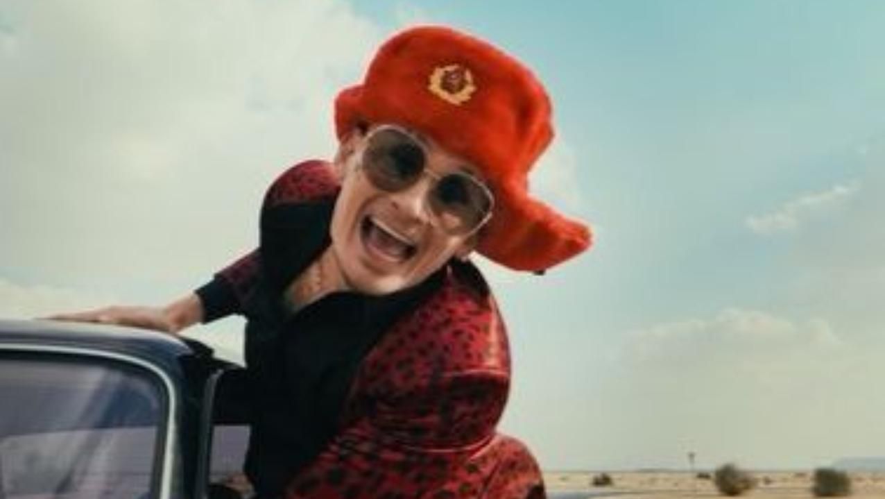 "На**й війну": скандальний росіянин Моргенштерн закликає не воювати, а пити вино і танцювати - Showbiz "На**й війну": скандальний росіянин Моргенштерн закликає не воювати, а пити вино і танцювати - Showbiz