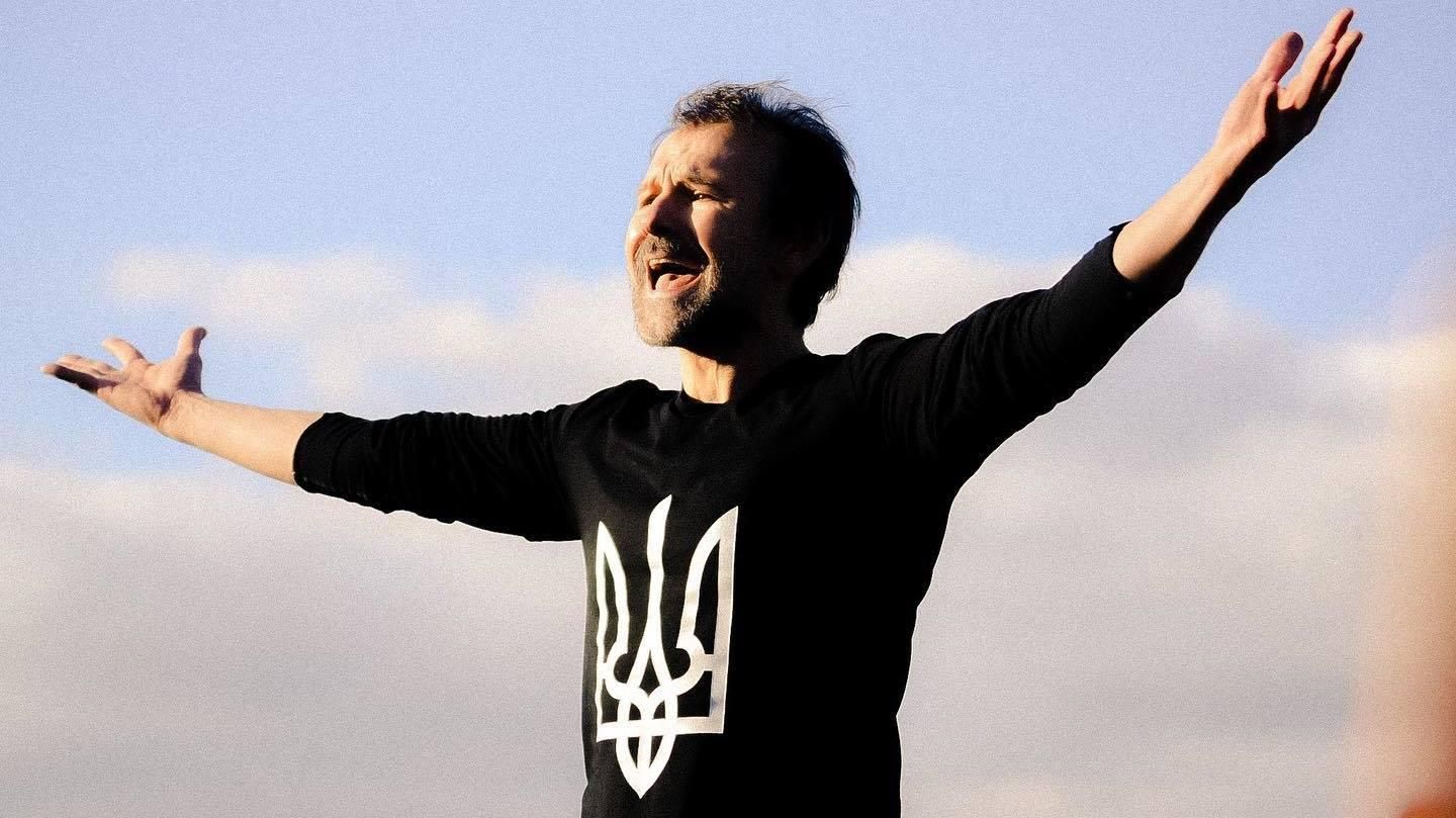 П'ятий день нами захоплюється світ, – Вакарчук записав відео з захисниками й звернувся до росіян - Showbiz П'ятий день нами захоплюється світ, – Вакарчук записав відео з захисниками й звернувся до росіян - Showbiz