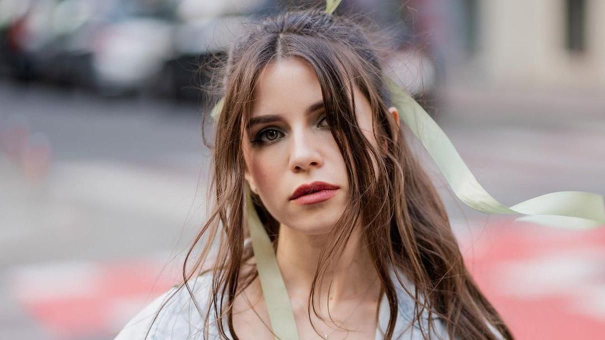 "Піднімай ср*аку і пи*дуй на мітинг": Христина Соловій емоційно відповіла росіянину - Showbiz "Піднімай ср*аку і пи*дуй на мітинг": Христина Соловій емоційно відповіла росіянину - Showbiz