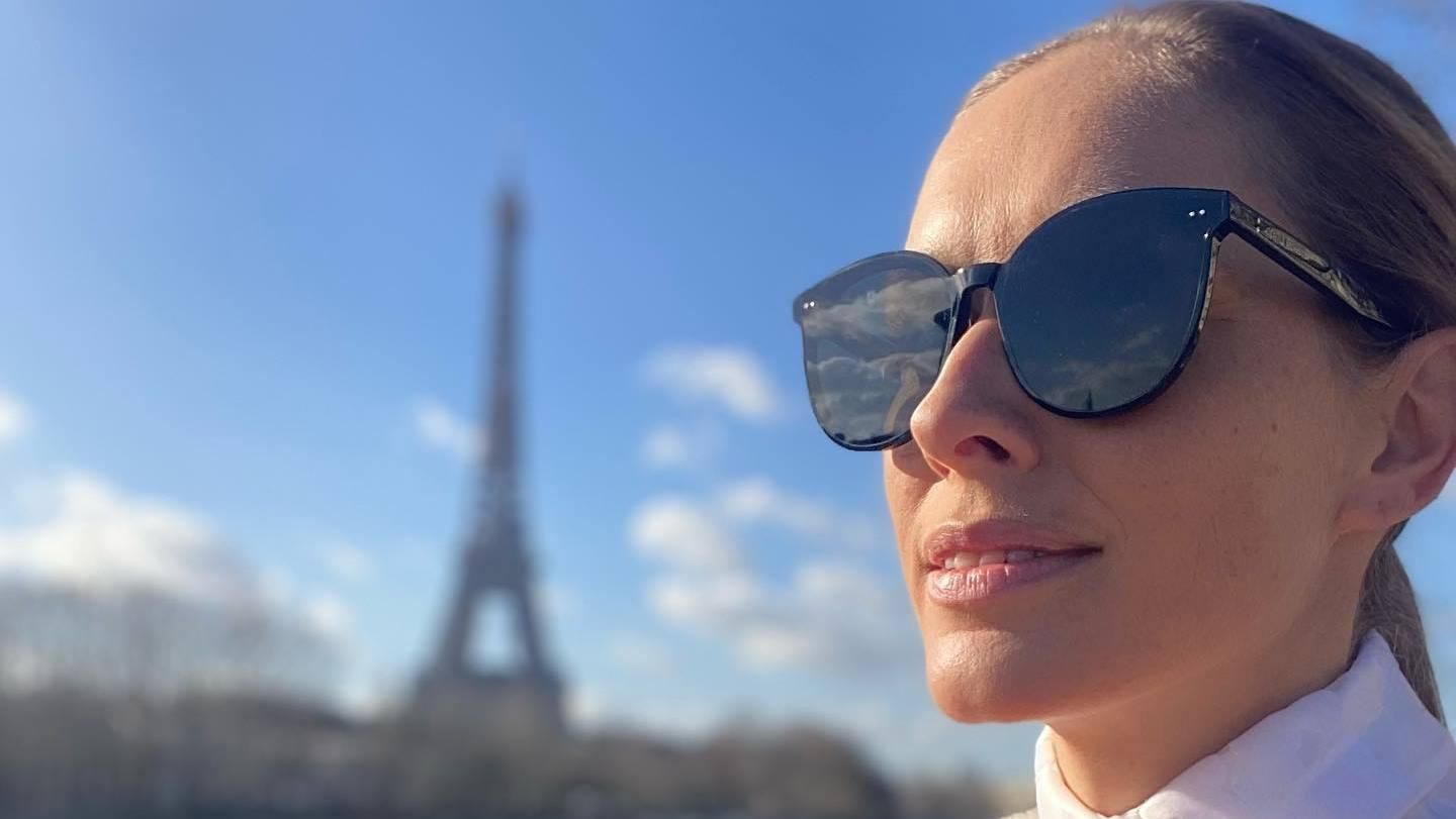 Будемо чинити опір: Катя Осадча порівняла Україну з кораблем "Черкаси" в однойменному фільмі - Showbiz Будемо чинити опір: Катя Осадча порівняла Україну з кораблем "Черкаси" в однойменному фільмі - Showbiz