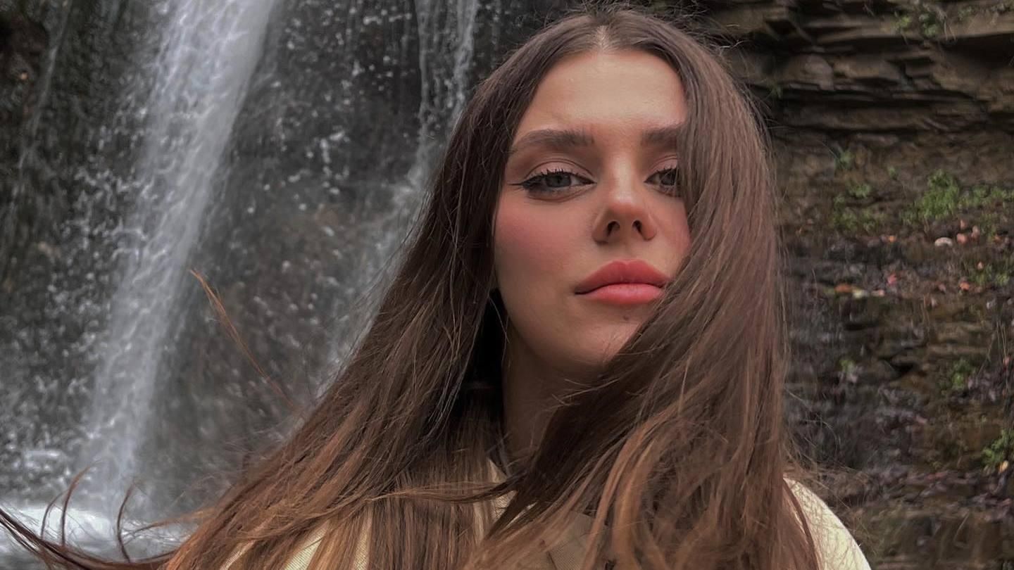 Не можу уявити, як їм тяжко, – лідерка гурту KAZKA подякувала нашим захисникам - Showbiz Не можу уявити, як їм тяжко, – лідерка гурту KAZKA подякувала нашим захисникам - Showbiz