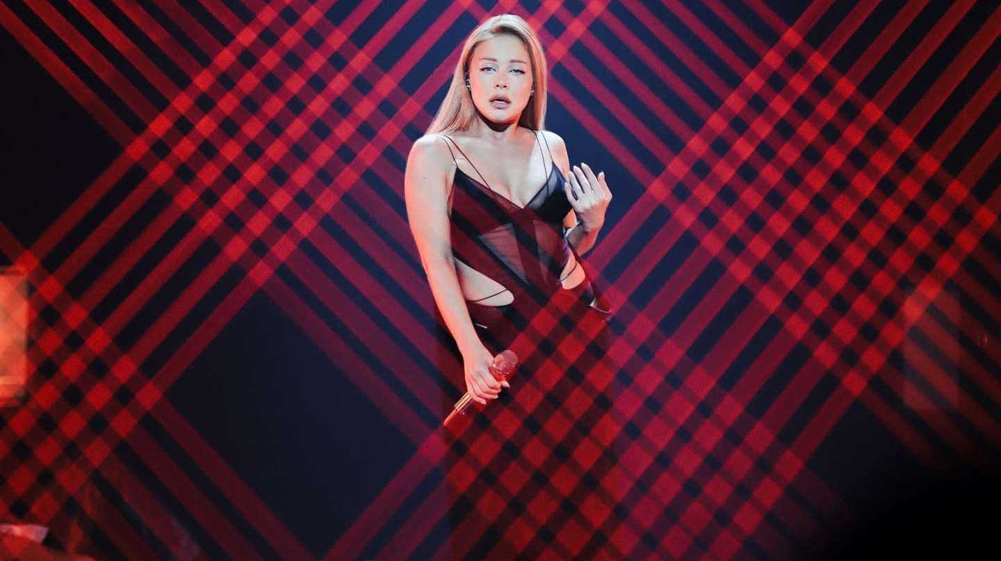 Я спопелю тебе, – Тіна Кароль емоційно звернулась до Путіна - Showbiz Я спопелю тебе, – Тіна Кароль емоційно звернулась до Путіна - Showbiz