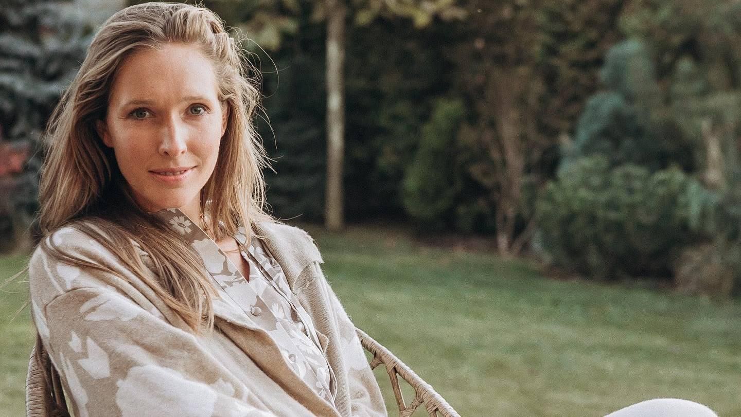 Украинский паспорт нужно заслужить, – Катя Осадчая призвала Ревву и Стужук не молчать - Showbiz Украинский паспорт нужно заслужить, – Катя Осадчая призвала Ревву и Стужук не молчать - Showbiz